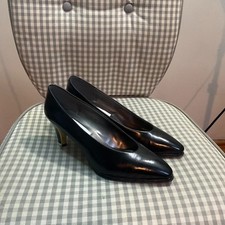 Vivaldi Vintage Womens Kitten