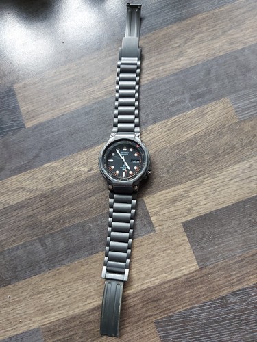 Vintage large deep case seiko - deep,