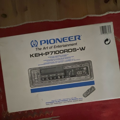 Pioneer car cassette player - cassette,