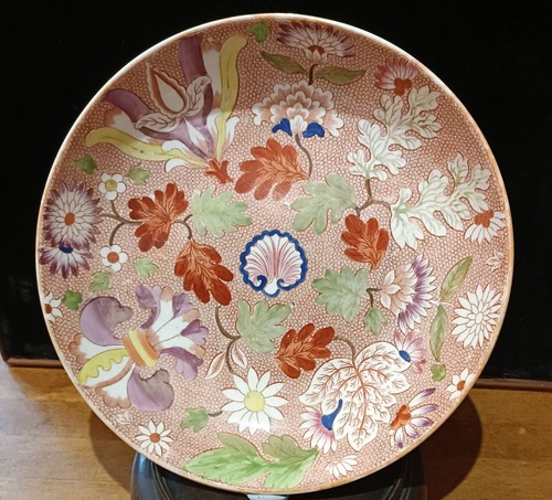Large new hall - new, saucer