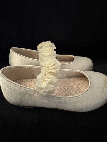 Next ivory flower girl shoes - flower,