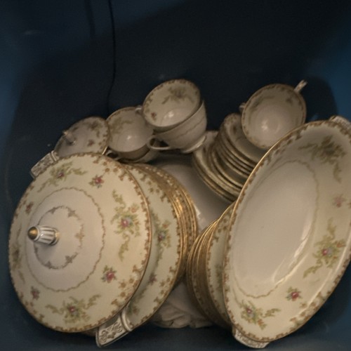 Regal porcelain floral dinner - porcelain,