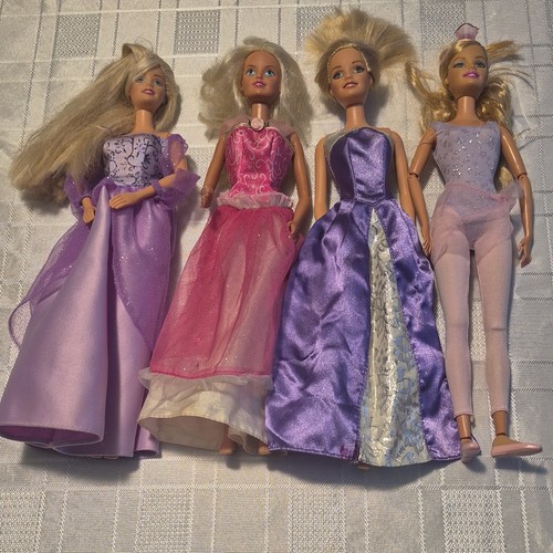Bundle barbie fashion - of,