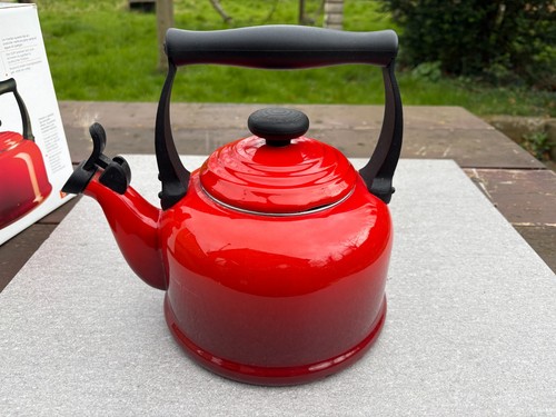 Creuset kettle red with - creuset,