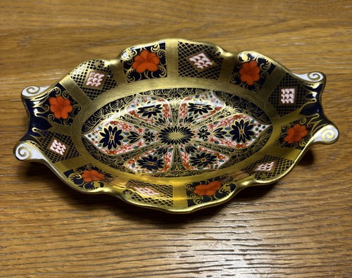 Royal crown derby - crown, china