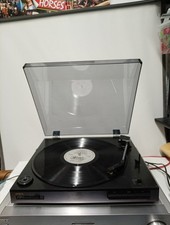 Aiwa Fully Automatic Turntable