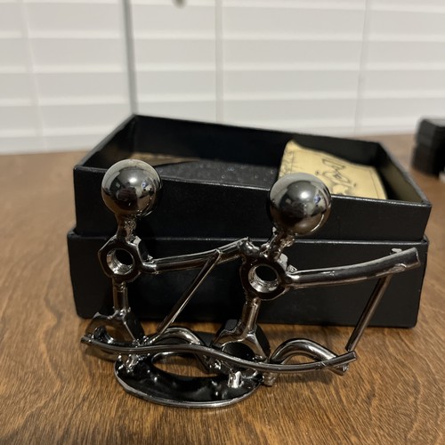 Metal rowing art sculpture - rowing,
