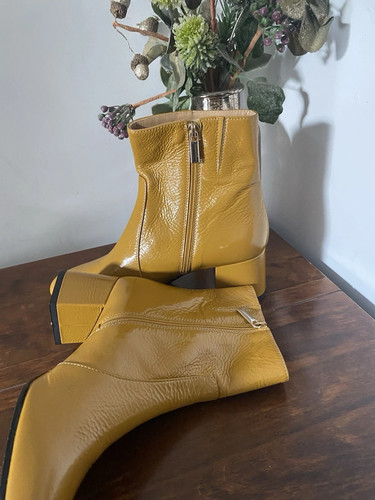 Russell bromley patent leather - bromley,