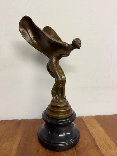 Bronze marble sculpture - marble,