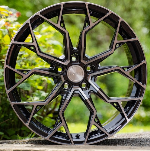 Audi rs4 8 - 20",