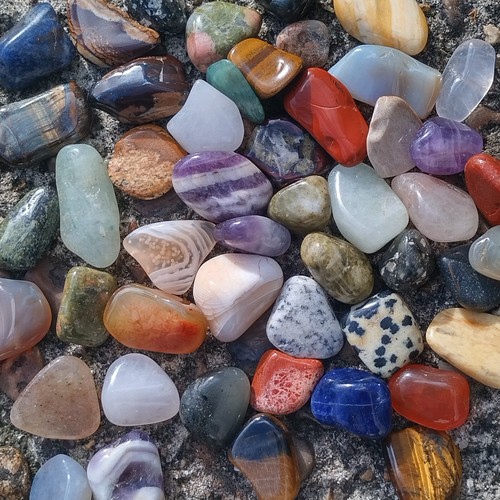 1kg tumbled stones - tumbled,