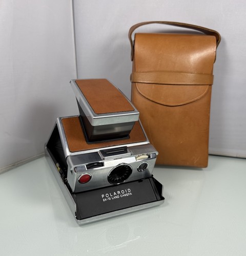 Vintage polaroid land - sx-70,