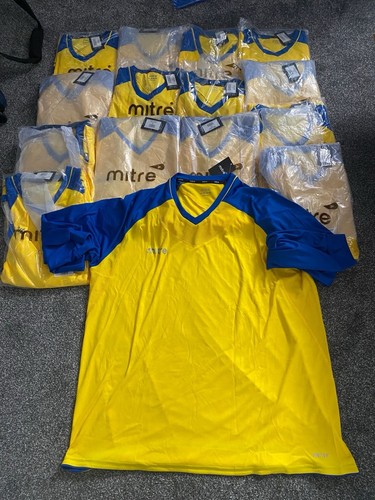 Full team football kit - football,