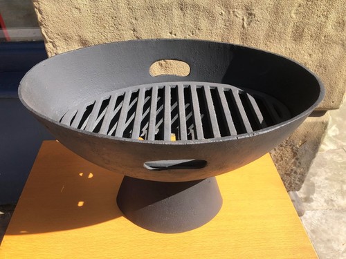 Cast iron fire - pit, bbq
