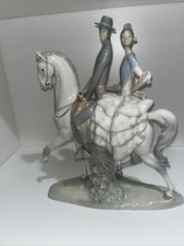 lladro figurines collectibles