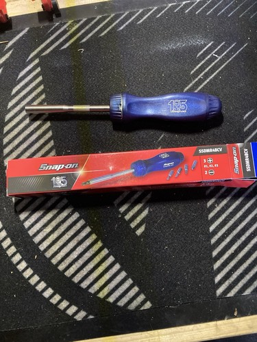 Snap ratchet screwdriver - on,