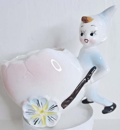 Vintage woodland squirrel log - woodland,