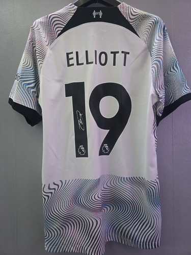 Harvey elliott signed - harvey,