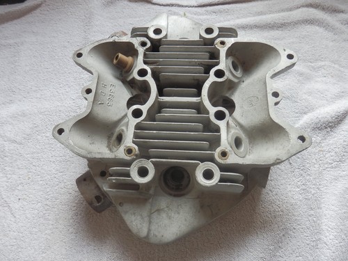 Triumph bonneville cyl - cyl, head