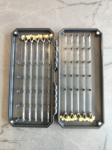 100x banded hooks - 100x,