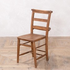 TRADITIONAL VINTAGE CHAPEL