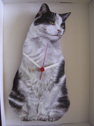 Black and white cat wall - white,