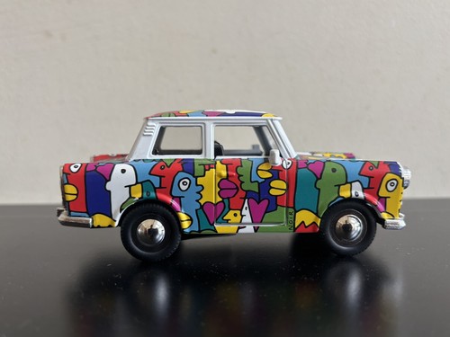 Thierry noir trabant art car - thierry,