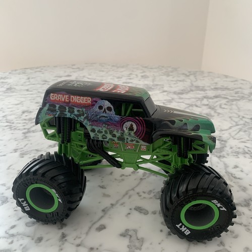 Monster jam grave digger - jam,