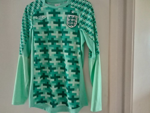 England goalkeeper shirt 38in - shirt,