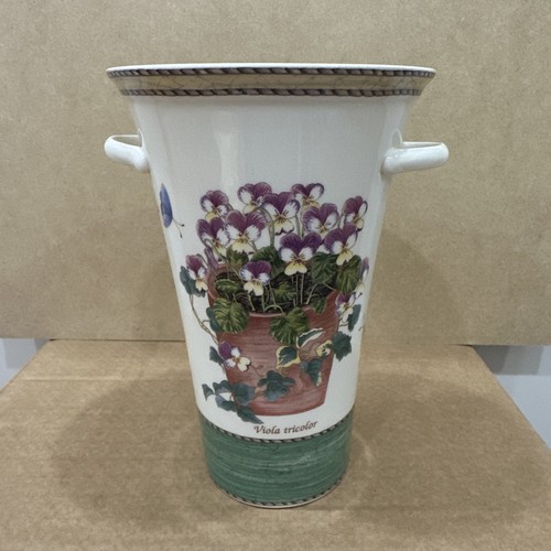 Wedgwood handle vase - wedgwood,