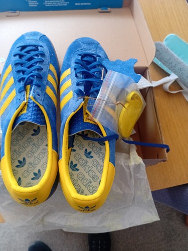 Adidas stockholm size - stockholm,