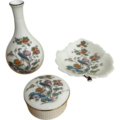 Wedgwood kutani crane bone - kutani,