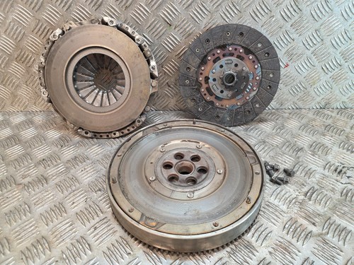 Dual mass flywheel - mass, fits