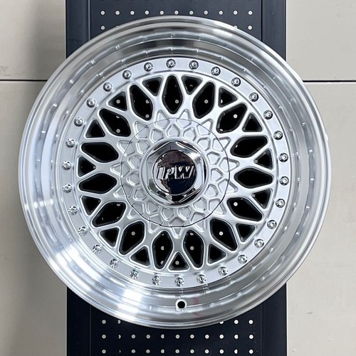 Classic style hyper - style,