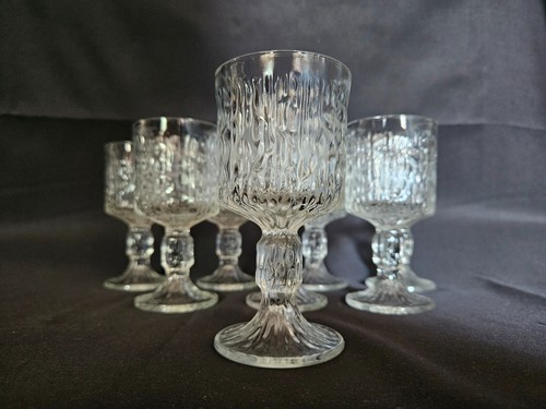 Vintage retro ravenhead - vintage,
