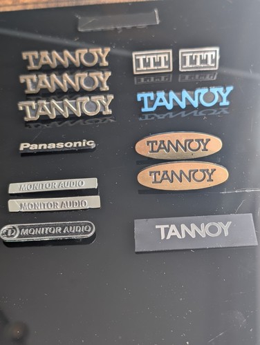 Job lot speakers badges - lot,