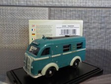 Austin - Welfarer - Ambulance , Oxford Diecast Van 1/76  76AK004