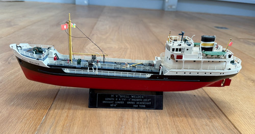 Vintage pre built model - pre,