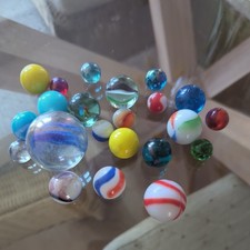 Collection of 22 old vintage