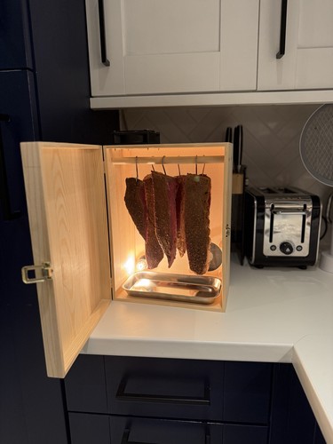 Biltong maker beef - biltong,