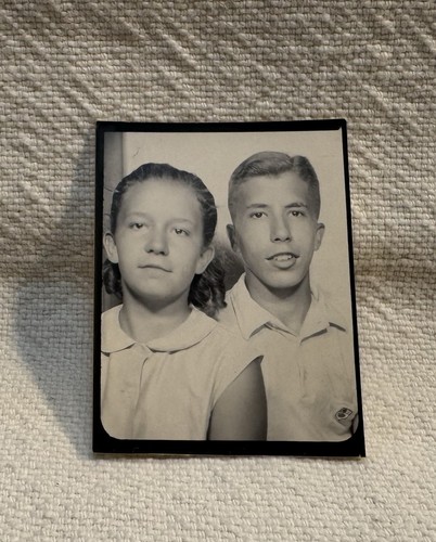 Vtg photo booth - photo, young