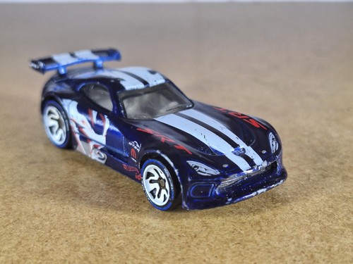 Hot wheels srt - hot, gts-r