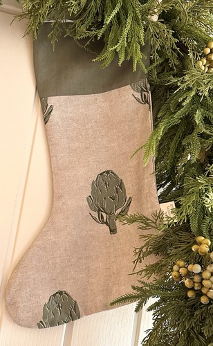 Emily bond artichoke - emily,