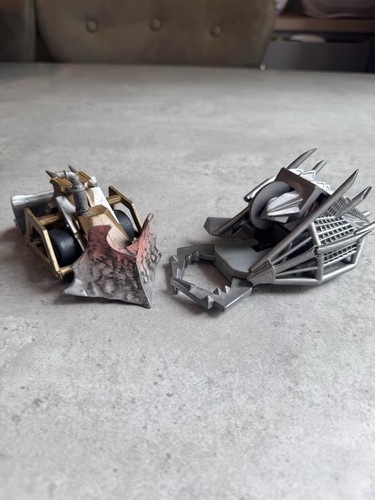 Robot wars figures - robot, x2