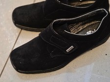 Size 4.5 Women's Lohde shoes 