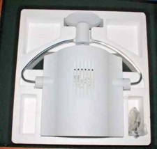 Very Powerful 150watt Metal Halide Floodlight Fitting with Bulb for Indoor Use