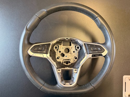 Polo 2023 steering wheel - vw,