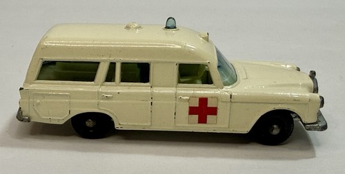 1968 matchbox lesney mercedes - matchbox,