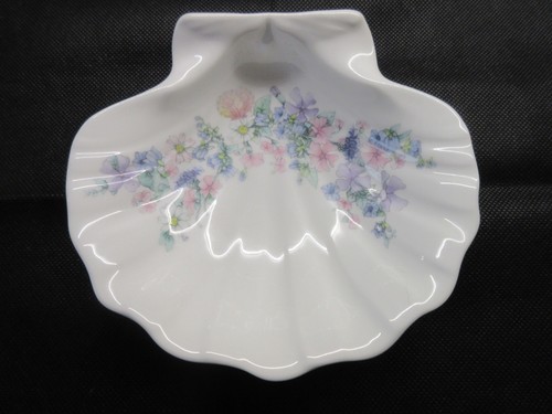 Wedgwood angela bone - bone, china