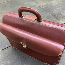 Vintage Leather Teacher's /